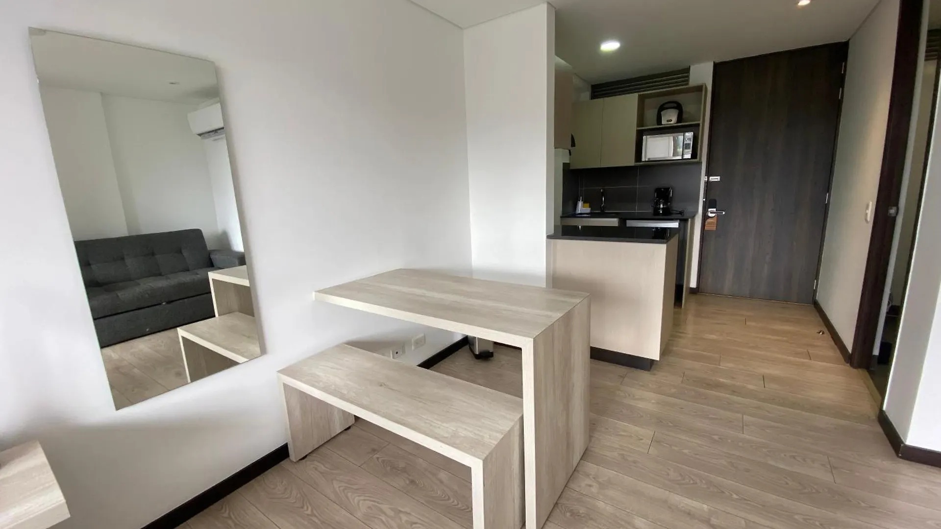 Suite De Lujo En Llano Grande - Piscina, Jacuzzi, Turco, Gimnasio Rionegro Aparthotel