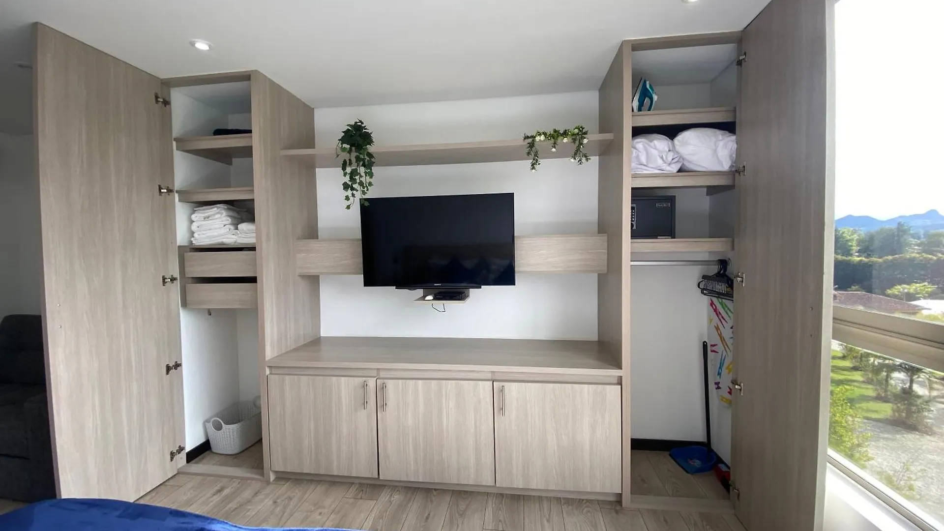 Aparthotel Suite De Lujo En Llano Grande - Piscina, Jacuzzi, Turco, Gimnasio Rionegro