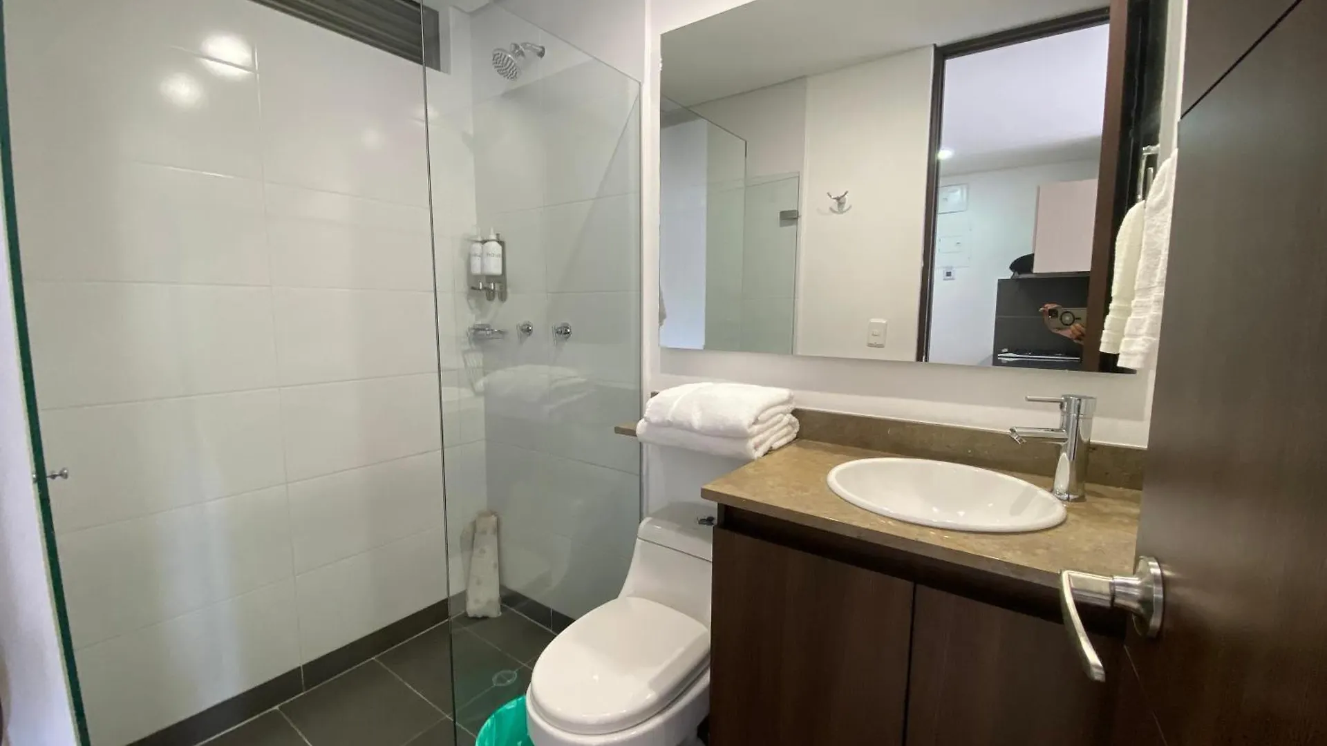 Suite De Lujo En Llano Grande - Piscina, Jacuzzi, Turco, Gimnasio Rionegro 0*,