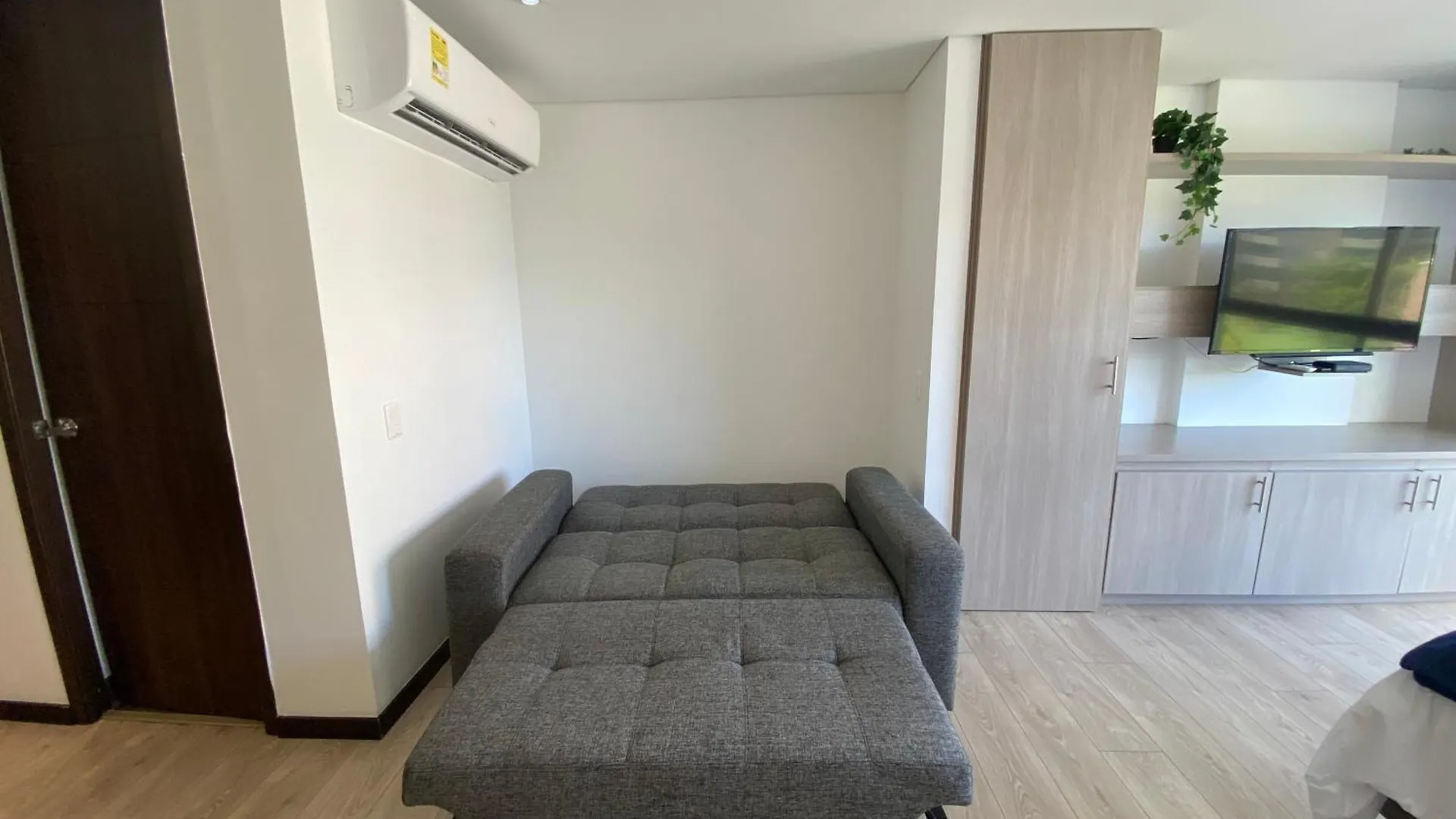 Suite De Lujo En Llano Grande - Piscina, Jacuzzi, Turco, Gimnasio Rionegro Colombia